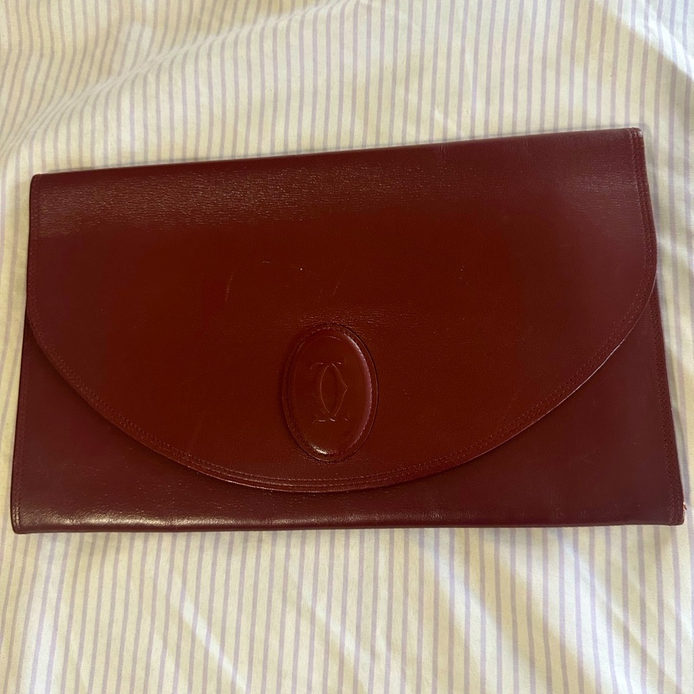 Cartier clutch. Pre loved, no callouts for this clutch. Beautiful and very clean